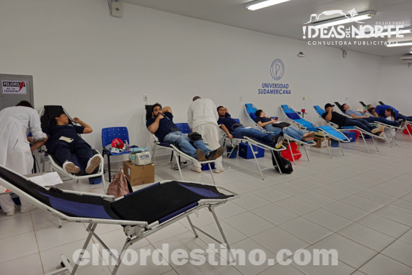 Superando las expectativas, más de doscientos donantes se presentaron en la Clínica de Universidad Sudamericana durante la campaña a favor del Centro Productor de Sangre y Terapia Celular del Hospital Central del Instituto de Previsión Social. (Foto: Diego Lozano para Ideas del Norte Consultora Publicitaria).