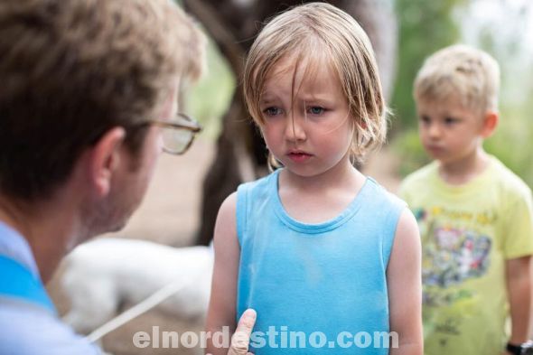 Este término es común en el contexto de las relaciones de pareja. La luz de gas (o gaslighting) es una técnica de manipulación sutil y bien camuflada que lleva a quien la sufre a no confiar en sus propias percepciones, emociones o recuerdos. (Foto: Mundo Mujer).