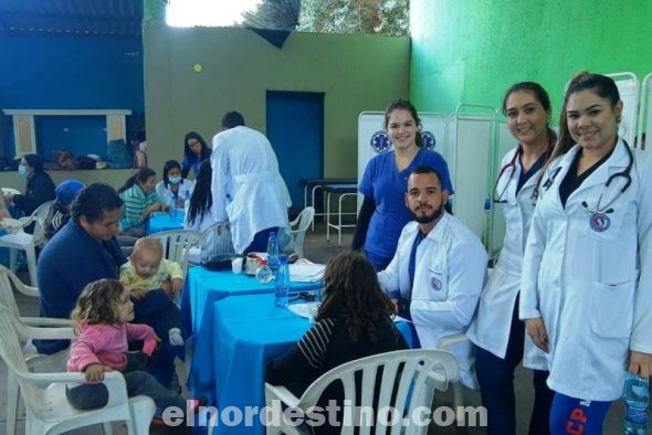 Hay personas que consultan por primera vez con un profesional médico en su vida y otras que vuelven después de muchos años a verificar su estado de salud a través del proyecto UCP en Acción. (Foto: Asesoría de Prensa de la UCP).