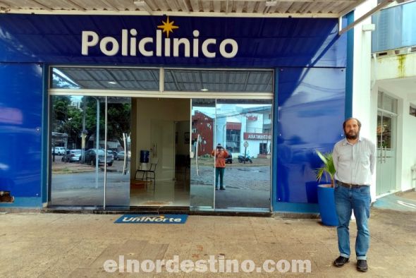 El conocido y apreciado galeno santafesino Mariano Nívoli vuelve con las atenciones médicas fuera del ámbito del Hospital Regional de Pedro Juan Caballero, esta vez en el Policlínico de UNINORTE. (Foto: Diego Lozano para Ideas del Norte Consultora Publicitaria).