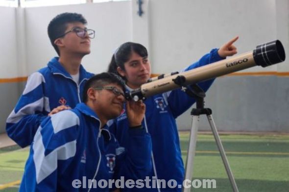 La Olimpiada Paraguaya de Astronomía, Astrofísica y Astronáutica (OPAAA) es organizada por el Club de Astrofísica del Paraguay (CAP) desde 2009 hasta la fecha y permite la elección y clasificación de estudiantes a diferentes competencias internacionales.(Foto: Agencia de Información Paraguaya).