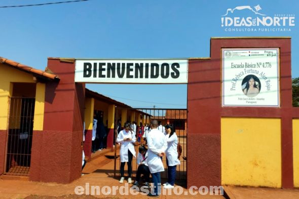 En el marco de Extensión Universitaria de Universidad Sudamericana, alumnos de la Escuela Básica Nro. 4776 “Rebeca Fortunata Alen Rojas”  asistieron a una charla educativa sobre los hábitos de higiene personal. (Foto: Diego Lozano para Ideas del Norte Consultora Publicitaria).