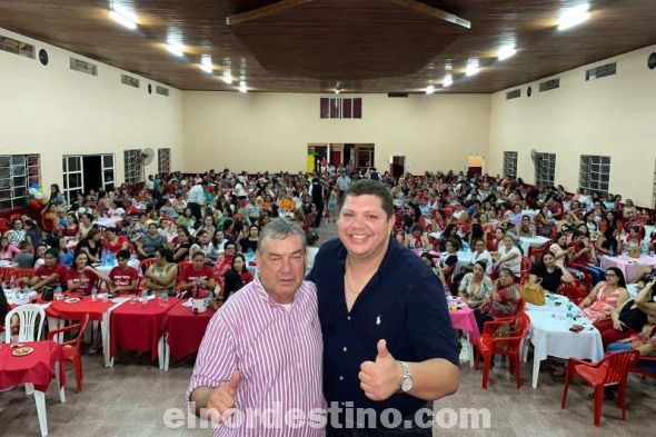 El diputado Juan “El Potro” Silvino Acosta junto al gremialista ganadero Eulalio “Lalo” Gomes Batista. Ambos pugnarán por un espacio en el poder público: Acosta para gobernador y Gomes para diputado. (Foto: Facebook de Juancho Acosta).