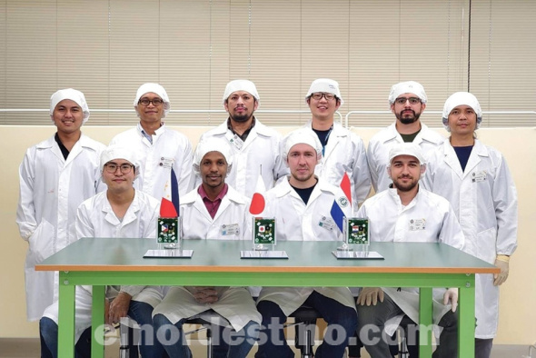 GuaraniSat 1 fue diseñado y construido por ingenieros paraguayos que se capacitan en Japón, bajo un Programa Internacional a cargo de Kyutech, programa que es promovido por las Naciones Unidas. (Foto: Paraguay Tecnológico).