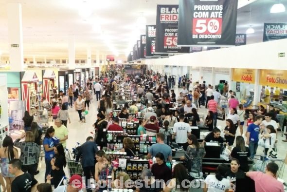 La Edición del Black Friday Frontera de este año se extenderá por cinco días a diferencia de años anteriores debido a la gran cantidad de ofertas y por sobre todo para que los clientes puedan disfrutar del complejo empresarial con toda tranquilidad. (Foto: gacetilla de prensa de Shopping China Importados).