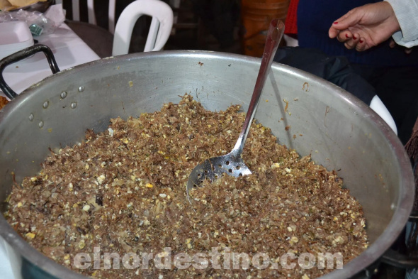 La chastaca se trata de una carne vieja seca que se suele acompañar con huevo. Antiguamente, la carne seca era muy importante en la dieta de la familia paraguaya. (Foto: Tembi´u Paraguay).