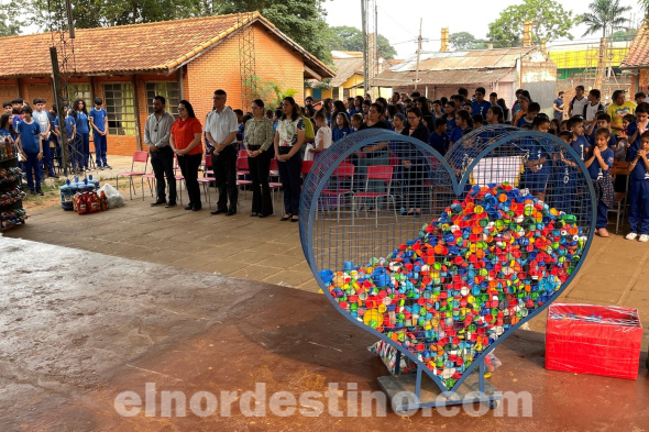 La colecta anual organizada por la oenegé Lucha tuvo como frase “Luchando unidos contra el cáncer”. La actividad se realiza tradicionalmente con el fin de reunir fondos para ayudar a los niños con cáncer. (Foto: Municipalidad de Pedro Juan Caballero).