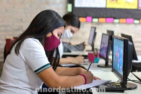 Los ministerios de Salud y Educación optaron por no adelantar las vacaciones de invierno para estudiantes como pedían médicos ante el alto número de contagios de cuadros respiratorios. (Foto: Diario ABC Color).