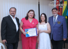 La presidente de la Casa de la Amistad del Rotary Internacional Ponta Porã / Pedro Juan Caballero Distrito 4470 Dra. Sonia María González recibió un reconocimiento por su dedicación y entrega.