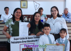 La Escuela Básica Nro. 290 “Defensores del Chaco” está localizada en pleno corazón del barrio Mariscal Estigarribia, el más coqueto de la ciudad de Pedro Juan Caballero. Una de sus vecinas ilustres es la concejala Carolina Yunis.