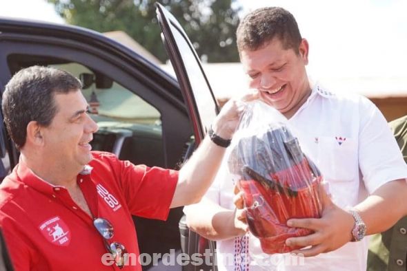 Hugo estuvo en el cumpleaños de Juancho Acosta y aseguró que después de 25 años el Partido Colorado gobernará Amambay