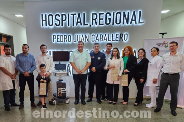 Con presencia del gobernador Juancho Acosta, Hospital Regional de Pedro Juan Caballero recibe equipo de Ecografía Modular