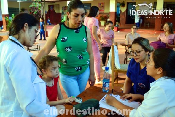 UCP en Acción: Escuela Mariscal López de Pedro Juan Caballero recibe proyecto de extensión universitaria con atención médica