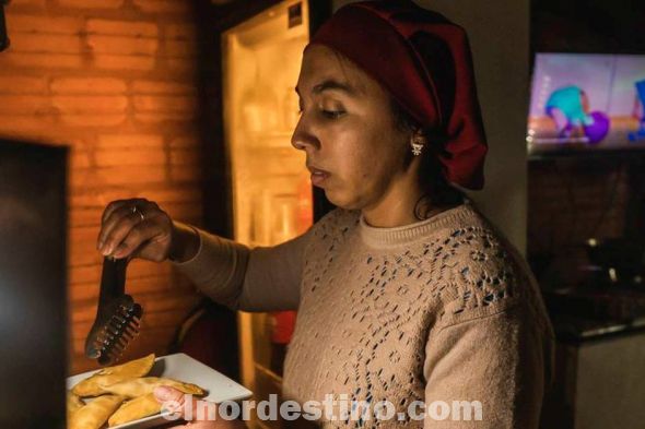 500 La Pastel: Copetín de la ciudad de Concepción oferta sus empanadas a tan sólo quinientos guaraníes y es toda una sensación