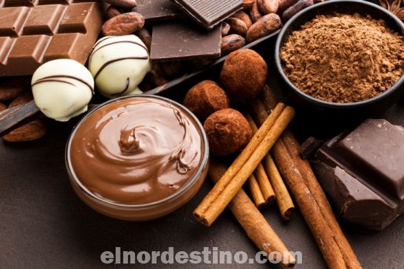 El chocolate está fuertemente ligado a la salud mental; muchas personas lo consumen para aliviar el estrés y la depresión 