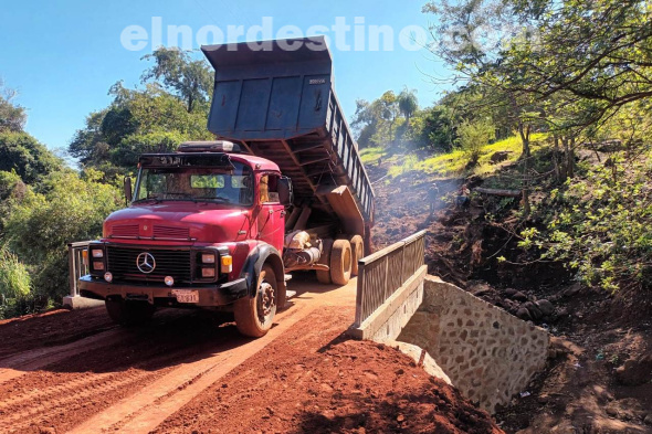 El asentamiento de Romero Kué ha enfrentado desafíos significativos debido a su aislamiento, lo que ha dificultado el acceso a servicios básicos y oportunidades de desarrollo para sus residentes. (Foto: Dirección de Comunicaciones de la Gobernación de Amambay).