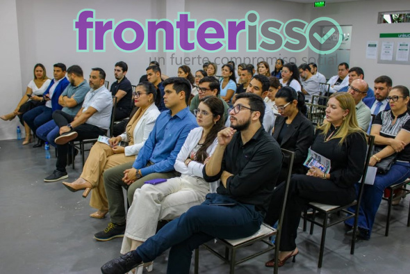 El Claustro Docente de UNISUD en la filial de Salto del Guairá reafirmó el compromiso de Universidad Sudamericana con la mejora continua de la enseñanza médica, promoviendo un espacio de aprendizaje, actualización y reflexión pedagógica. (Foto: gacetilla de Prensa de UNISUD Sede Pedro Juan Caballero).