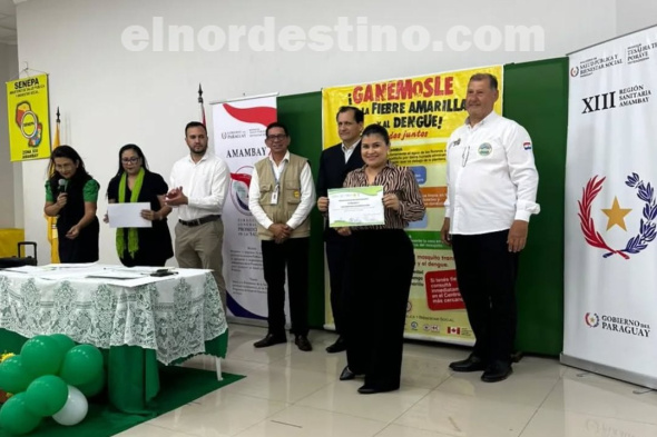 El reconocimiento otorgado a la Dra. Lucila Biedman, profesora y coordinadora de Extensión Universitaria es un logro que refleja dedicación, responsabilidad y el firme compromiso de la UNISUD con el bienestar de la sociedad. (Foto: Gacetilla de Prensa de UNISUD.