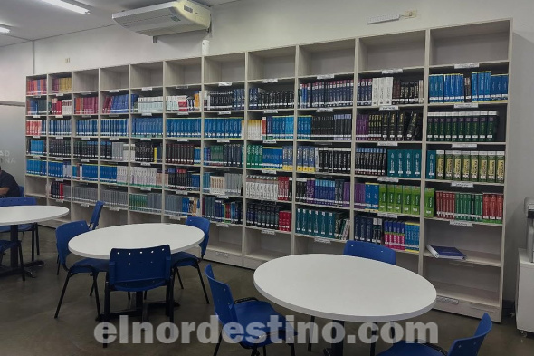 Acompañado por el decano de Universidad Sudamericana doctor Nery Alexis Cáceres Leiva, el presidente de la Junta Departamental de Amambay licenciado Cristian Daniel Franco Candado conoció las renovadas instalaciones  de la institución. (Foto: Redes Sociales de Cristian Daniel Franco Candado).