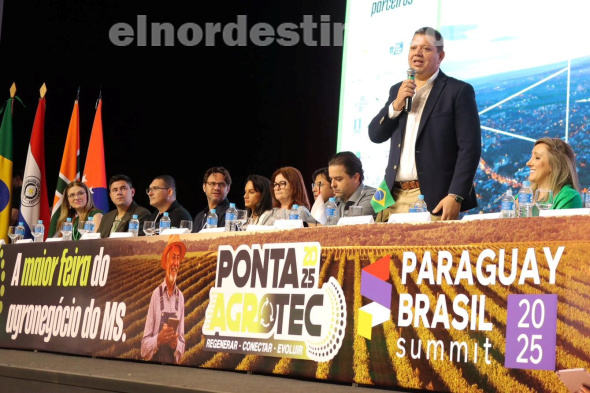 Expo Ponta Agrotec 2025 es de carácter internacional y se desarrolla en el local de eventos Majestic Hall. Se extiende hasta el próximo viernes 7 de Noviembre, buscando afianzar lazos en el sector agroindustrial entre Paraguay y Brasil. (Foto: Dirección de Comunicaciones de la Gobernación de Amambay).