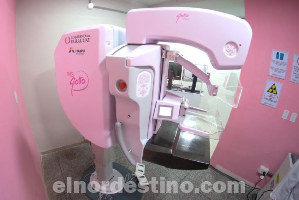 El Hospital Regional de Pedro Juan Caballero ahora cuenta con un nuevo mamógrafo y servicios ampliados, tras la habilitación de importantes obras durante una ceremonia encabezada por la ministra María Teresa Barán. (Foto: Ministerio de Salud Pública y Bienestar Social).