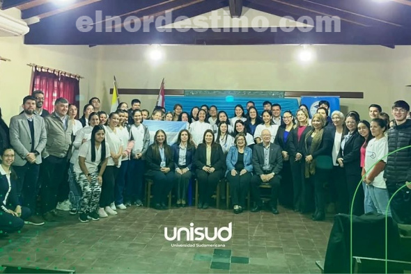 Participaron de la Jornada de la Universidad Nacional de Pilar los estudiantes extensionistas Thawane Kethrue Vieira Campelo, Henrique Rodrigues Souza, Herminio de Sousa Lima y Vinícius Antunes Delmondes, representantes de UNISUD en esta instancia. (Foto: Gacetilla de Prensa de Universidad Sudamericana).