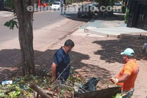 Estaría bueno que la población no arrojar residuos en lugares no permitidos. Los desechos domésticos deberían ir en bolsas cerradas y depositarse en los puntos establecidos hasta la visita del recolector. (Foto: Municipalidad de Pedro Juan Caballero).