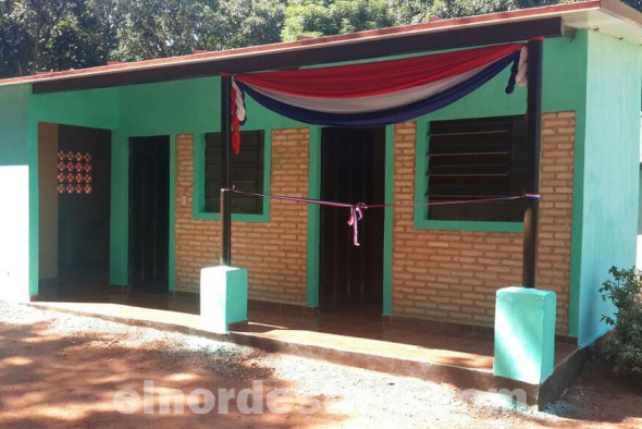 Sin el título de propiedad no pueden llegar inversiones, más aulas, infraestructura, equipamiento, ya que la titulación es un requisito para acceder a otros servicios que brindan las instituciones del Estado. (Foto: Instituto Nacional de Desarrollo Rural y de la Tierra).