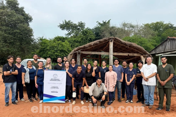 Durante la jornada se realizaron atenciones médicas, talleres sobre alimentación saludable, vacunaciones y pruebas de detección de VIH, sífilis y PAP, entre otras acciones integradas que reafirman nuestro compromiso con la salud y el bienestar de todos. (Foto: Gacetilla de Prensa de Universidad Sudamericana).