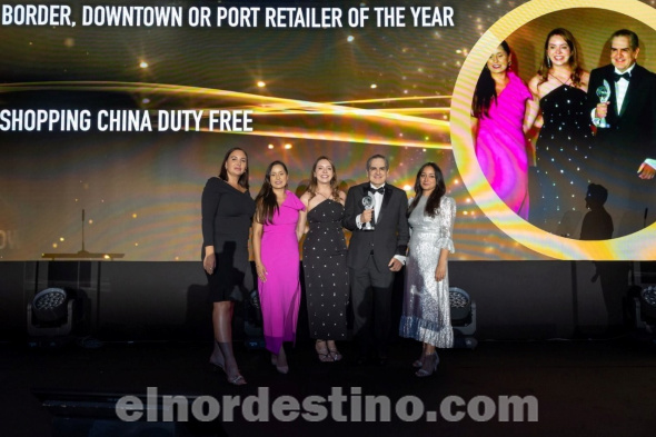 Shopping China Importados recibe por cuarta vez galardón internacional como Mejor Comercio de Importados del Mundo