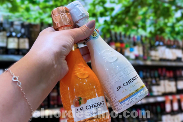 Desde los sabores más suaves y frescos hasta los más intensos y sofisticados, Planet Outlet tiene la mejor opción para tus brindis 