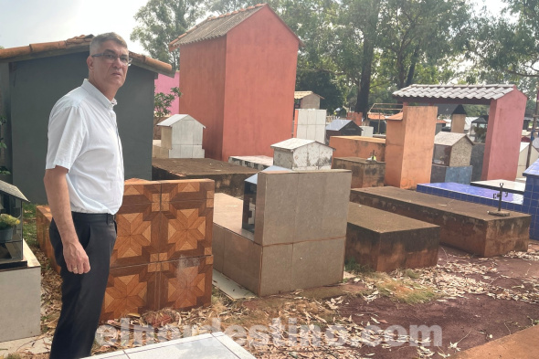 Cementerios de la ciudad Pedro Juan Caballero serán reformados y hermoseados totalmente, afirmó intendente municipal Acevedo