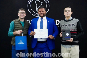 “Construye tu propio camino: Inspiración para vencer y avanzar”, conversatorio con futuros médicos en Universidad Sudamericana